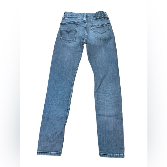 Levi’s 510 Men’s or Boys 28X32 Grey Distressed Wash - Picture 2 of 8